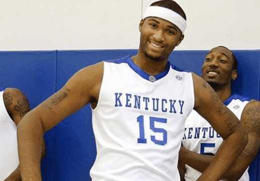 足坛一夜动 足坛一夜动