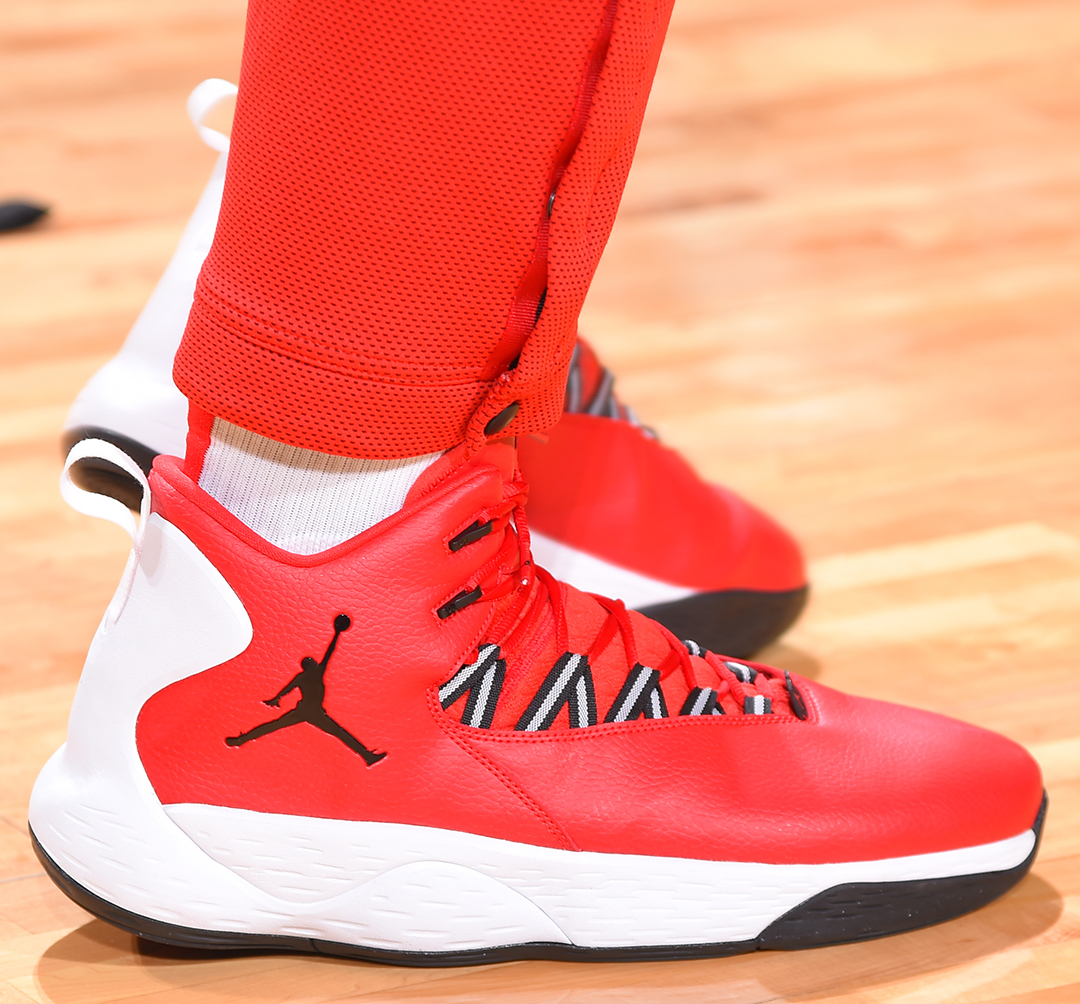 下路对线 下路对线